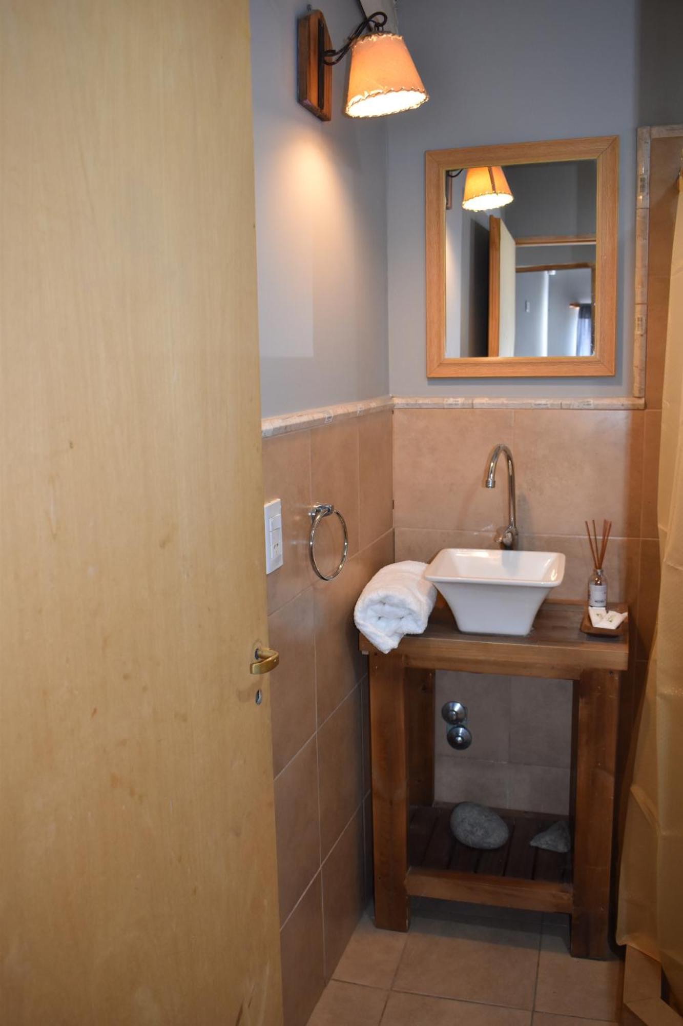 Hotel Cabanas Aparts Tierra De Glaciares 엘 칼라파테 외부 사진