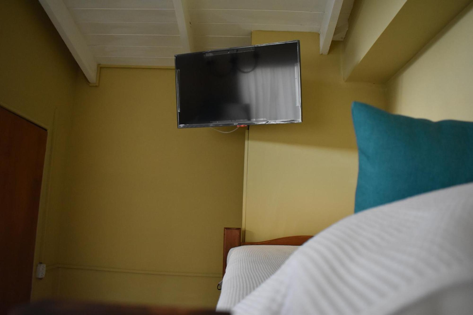 Hotel Cabanas Aparts Tierra De Glaciares 엘 칼라파테 외부 사진