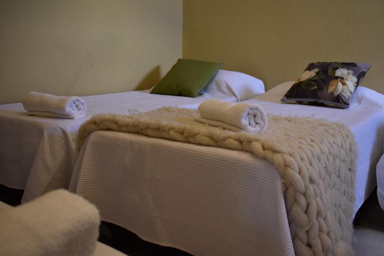Hotel Cabanas Aparts Tierra De Glaciares 엘 칼라파테 외부 사진
